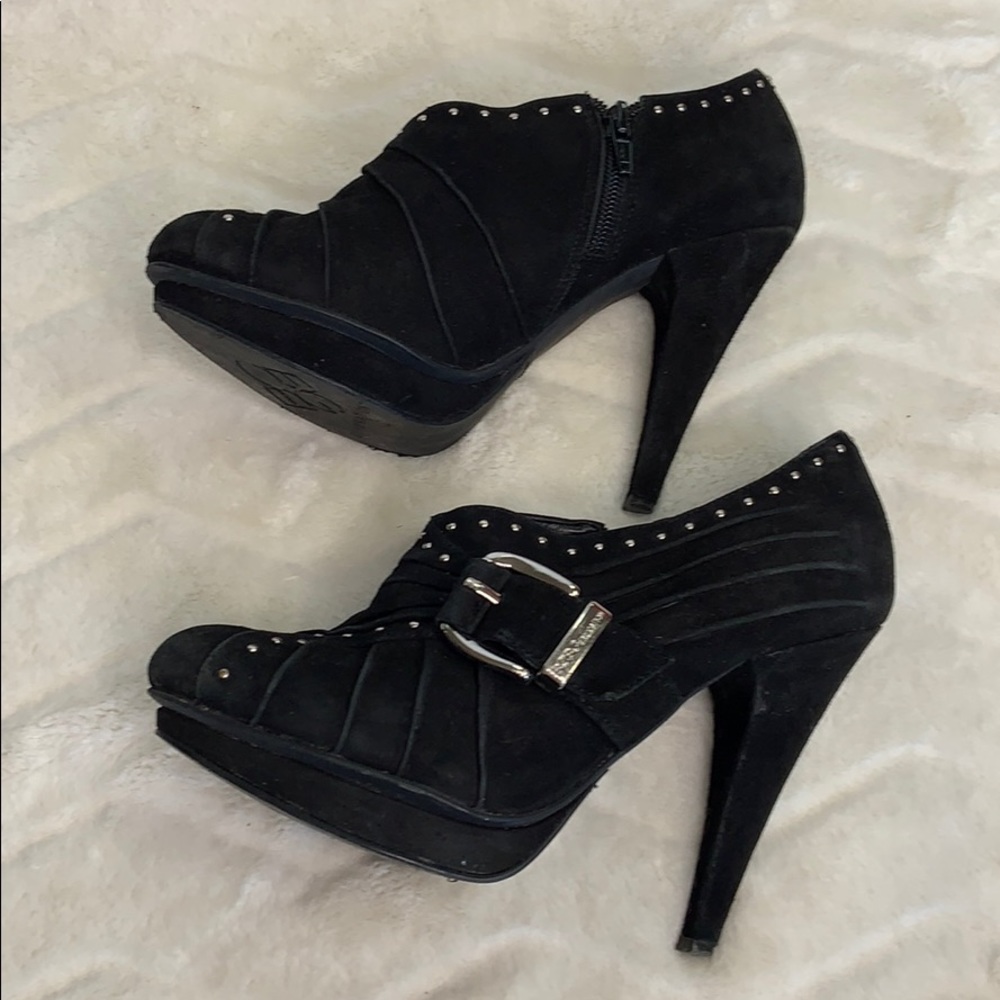 BCBG Black Buckled Heeled Shoes - Picture 3 of 8